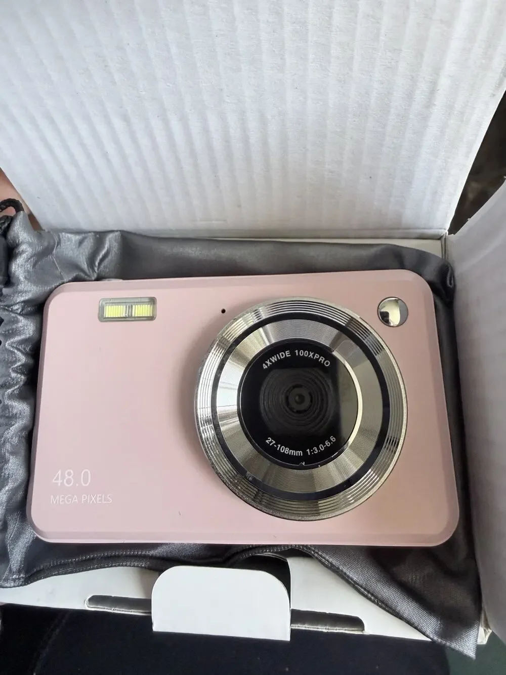 Multi-functional Kids Camera 2.4 Inch HD Screen 1080P Digital Camera Pink New